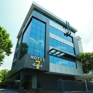 7 Days Motel